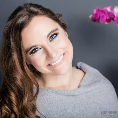 We Interview Successful Online Female Entrepreneur Who Plays Big and Means Business!